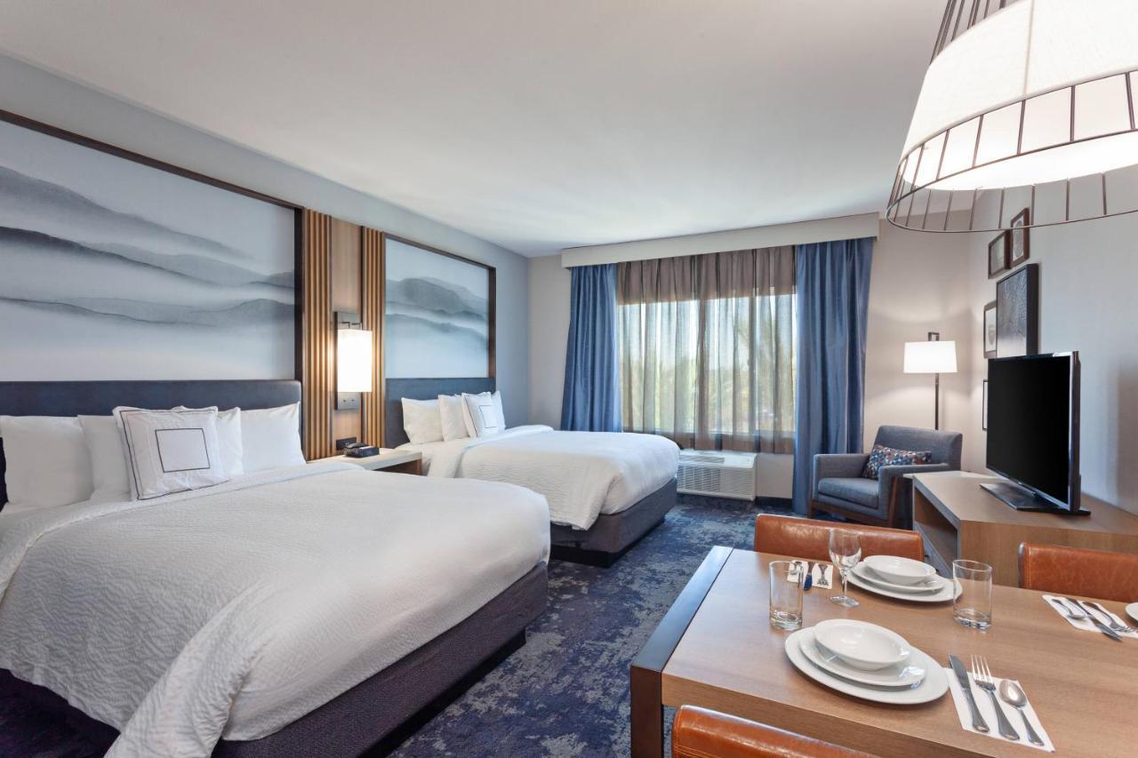 Towneplace Suites By Marriott San Diego Central Exterior photo
